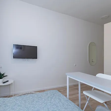 Apartment Avenue